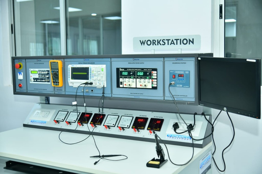 2-1.jpg Electronic Workbench with Instrument Panel – IES4040 - Image 1